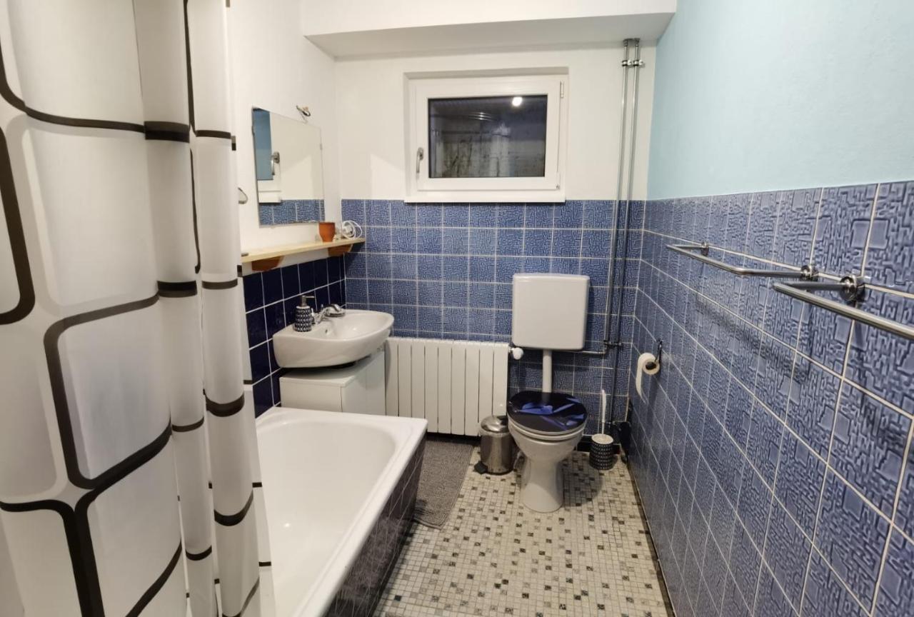 Haus Waldeck Apartment Uehlingen-Birkendorf Ngoại thất bức ảnh